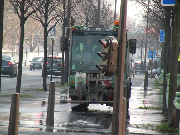  Propreté de Paris, nettoyage des trottoirs